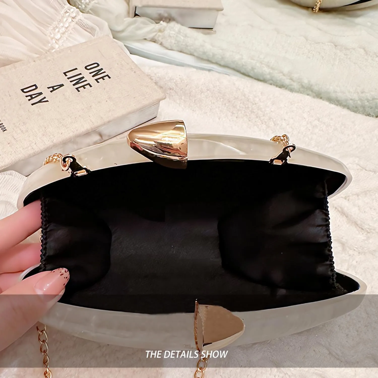 Clutch Purses for Women:Egg Shaped Womens Handbags,Shiny Evening Bags for Women,Womens Crossbody Purse Detachable Straps