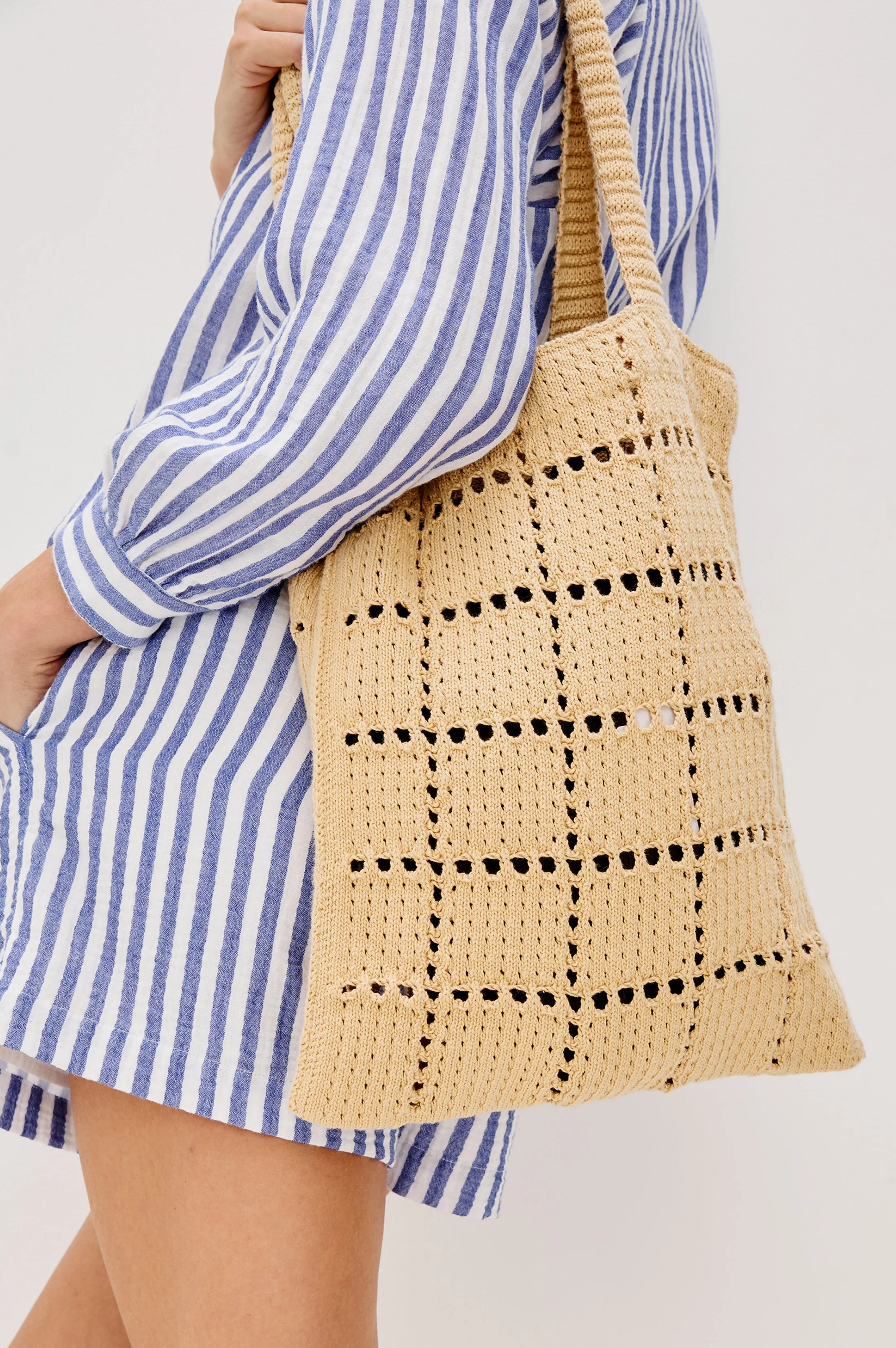 CROCHET TOTE - RATTAN