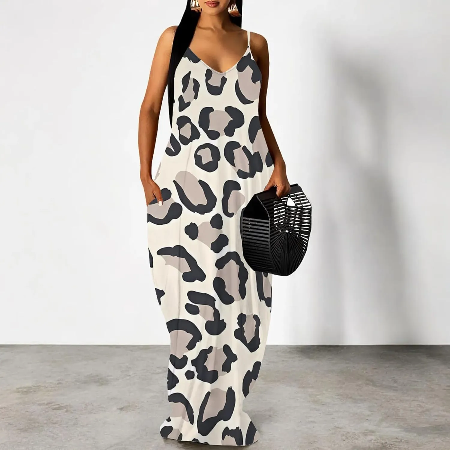 Plus Size Dress for Women 2024 Casual Sleeveless Sundress Loose Spaghetti Strap Long Summer Beach Maxi Dress with Pockets