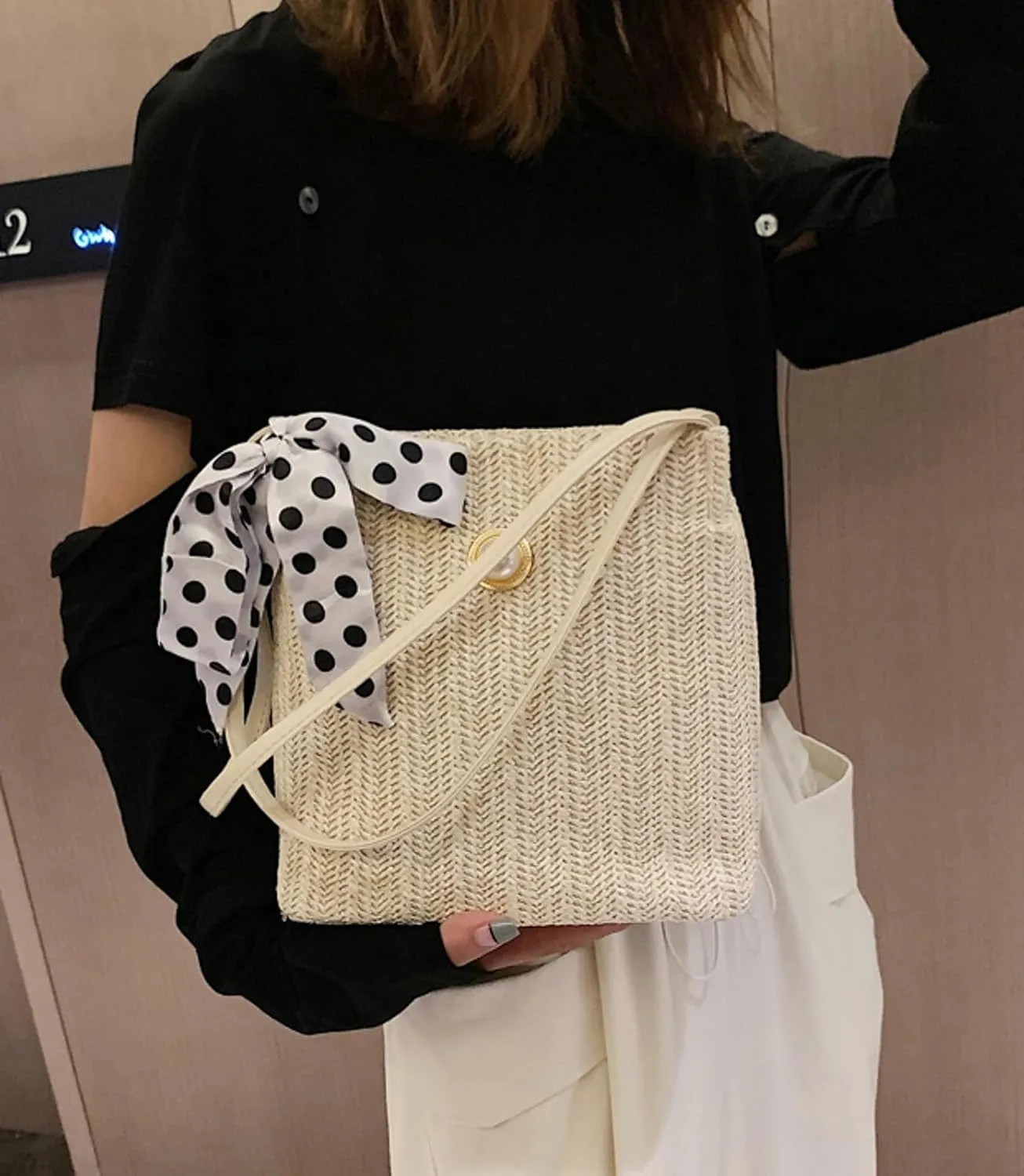 Women Stylish Straw Bucket Bag Summer Tote Handbag Elegant Beach Shoulder Bag Bow Pearl Decorations Daily Commuting
