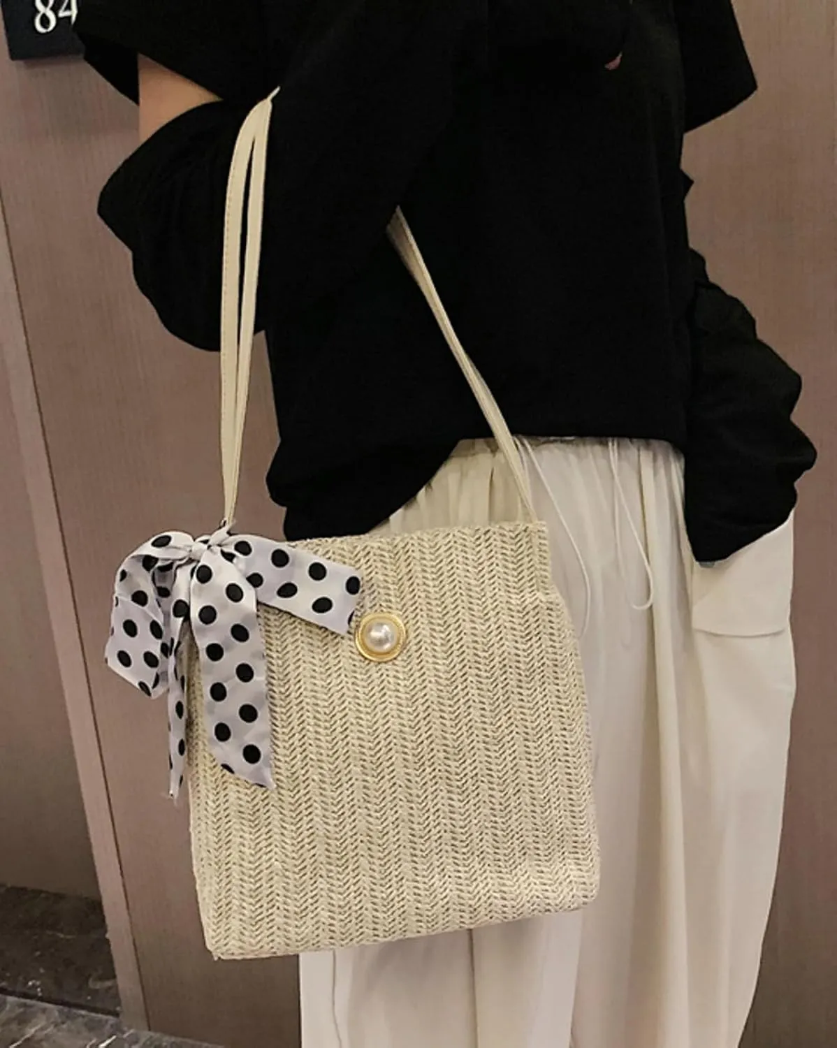 Women Stylish Straw Bucket Bag Summer Tote Handbag Elegant Beach Shoulder Bag Bow Pearl Decorations Daily Commuting