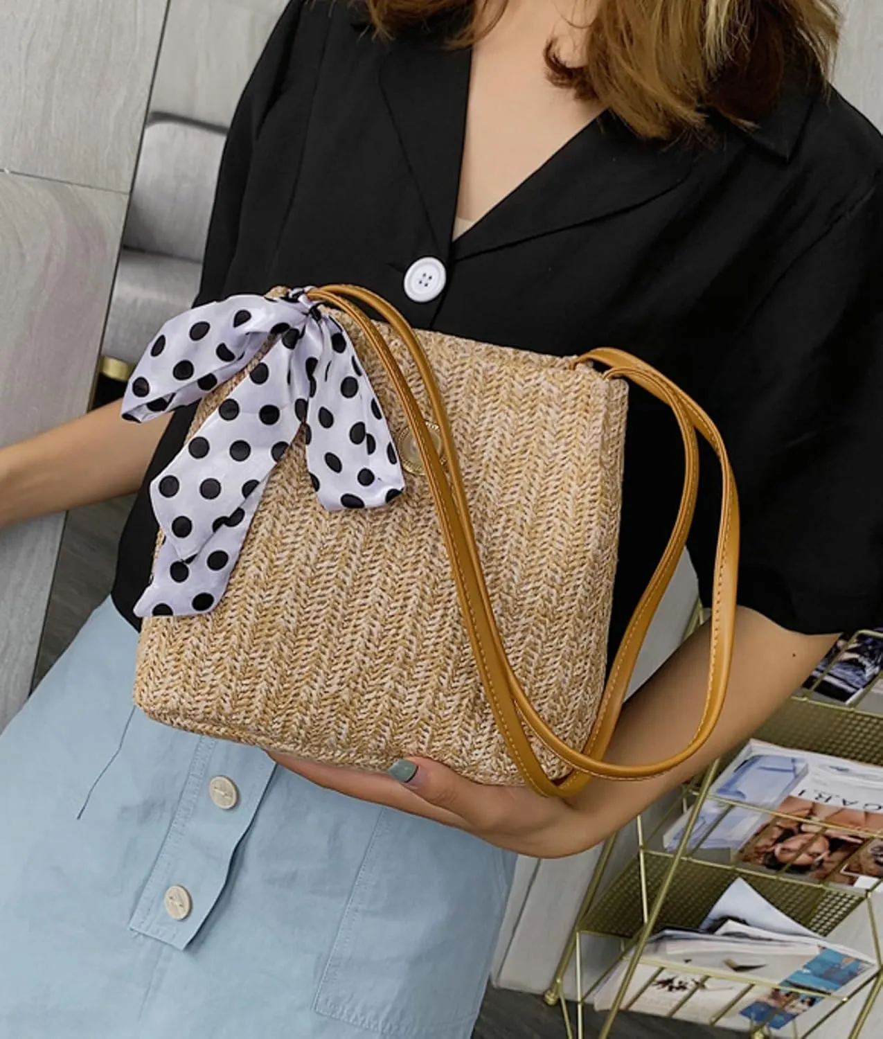 Women Stylish Straw Bucket Bag Summer Tote Handbag Elegant Beach Shoulder Bag Bow Pearl Decorations Daily Commuting