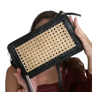 Zenda Crossbody